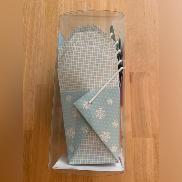 5-pack Christmas Gift Boxes (Takeout Container-Style) - Picture 5 of 14
